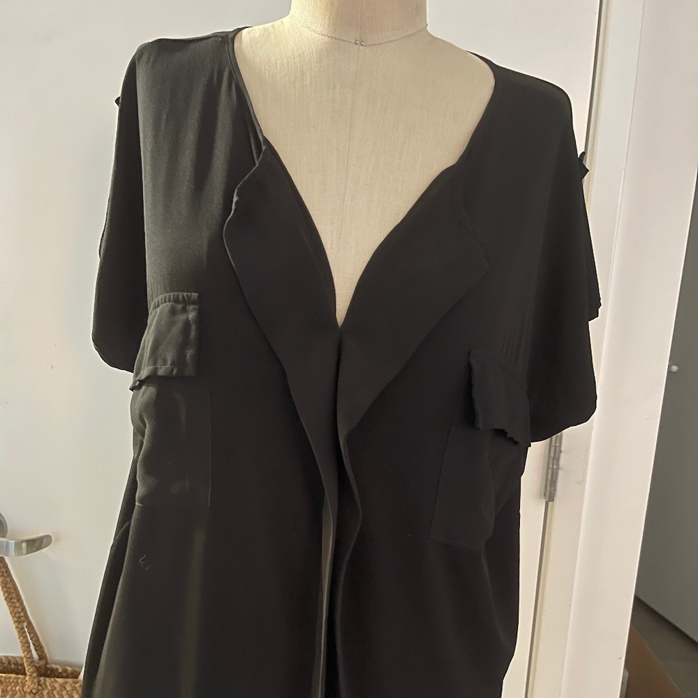 Nice XL Black Blouse For Work or Play Jones